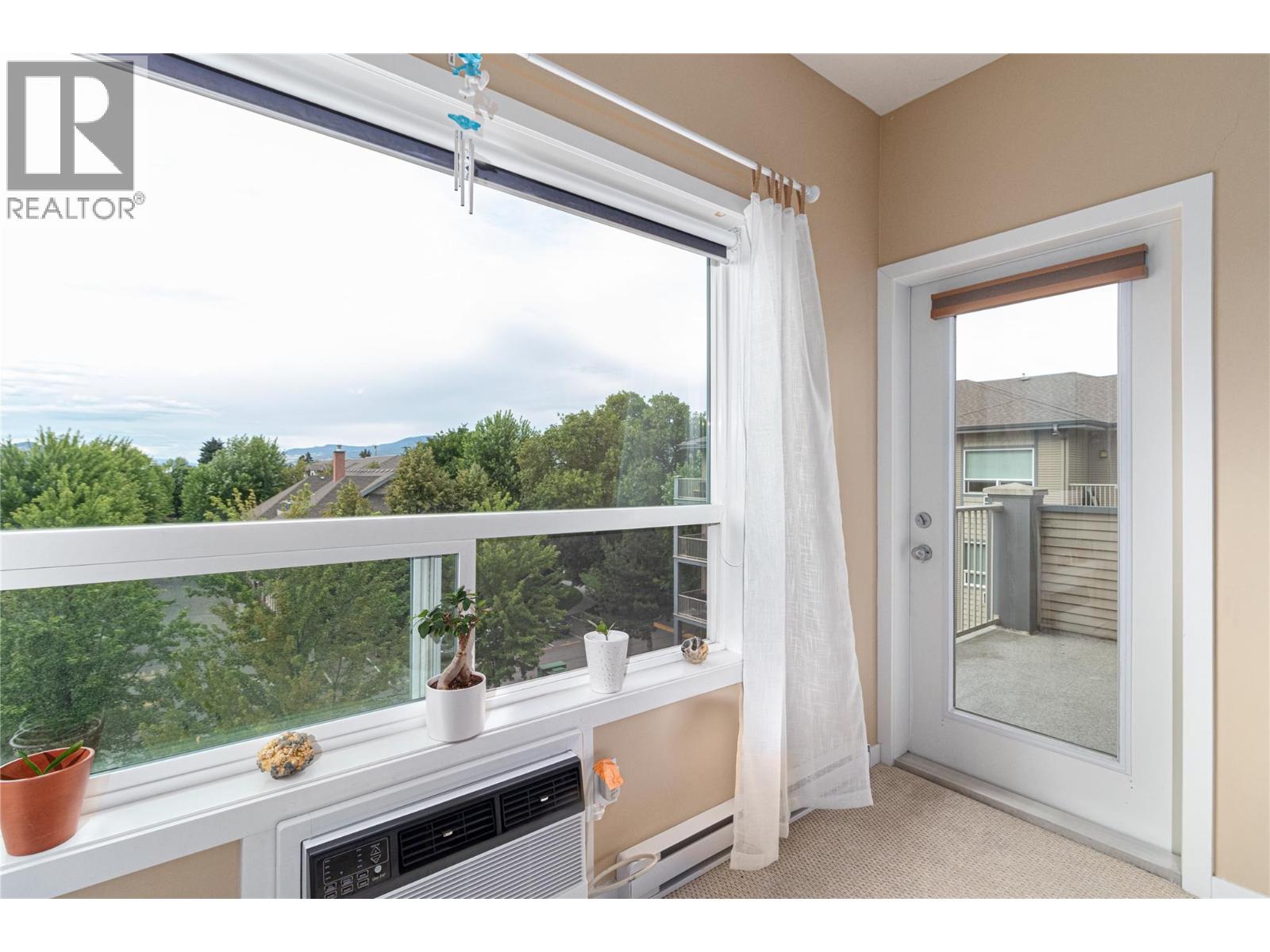 #401 770 Rutland Road - 11