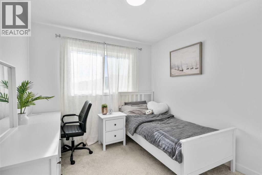 Single Family House for Sale in  Ambleton Drive NW Moraine Calgary 