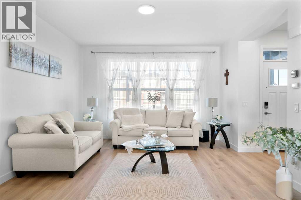 Single Family House for Sale in  Ambleton Drive NW Moraine Calgary 