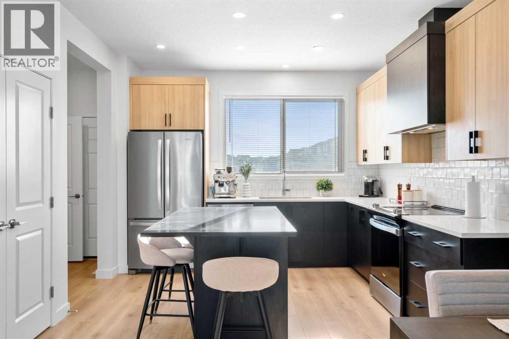 Single Family House for Sale in  Ambleton Drive NW Moraine Calgary 