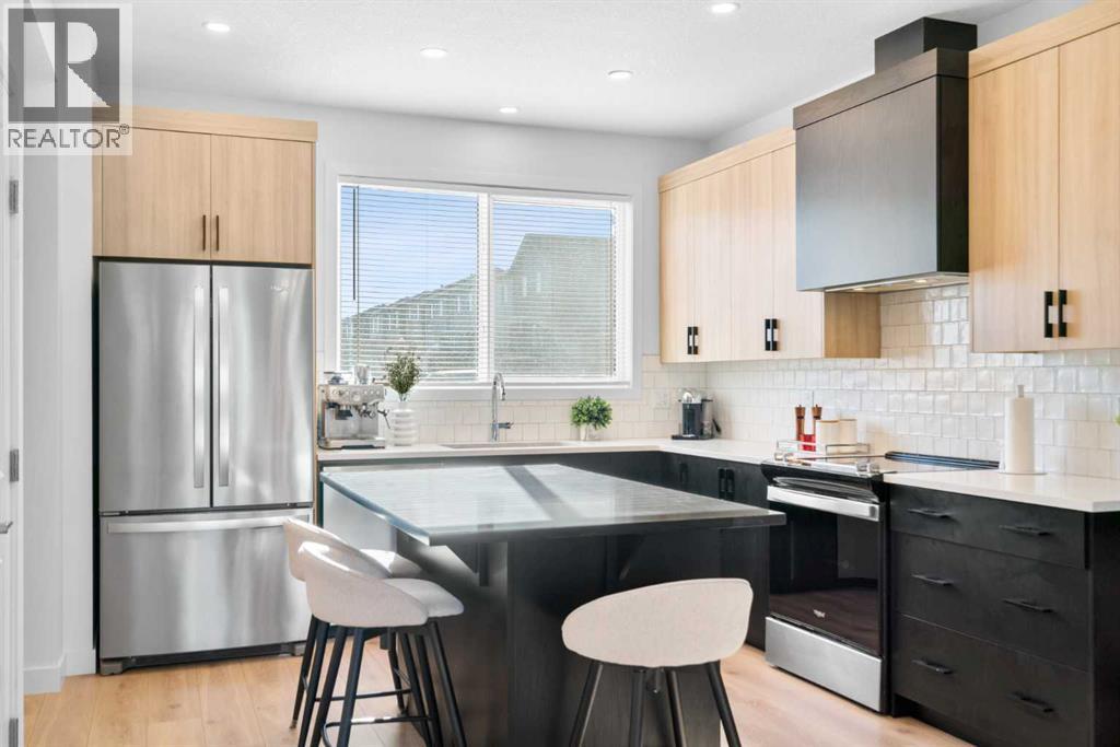 Single Family House for Sale in  Ambleton Drive NW Moraine Calgary 