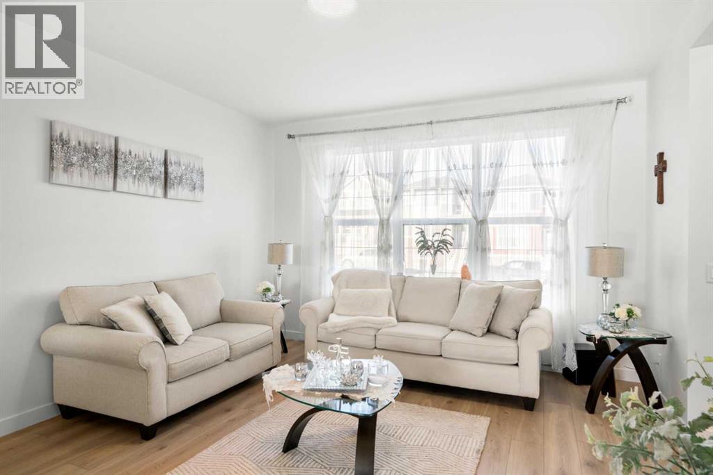 Single Family House for Sale in  Ambleton Drive NW Moraine Calgary 