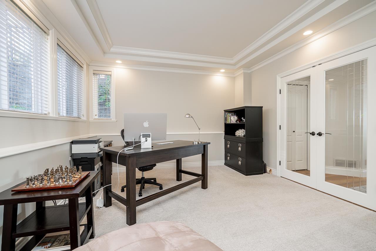 15118 VICTORIA AVENUE, White Rock