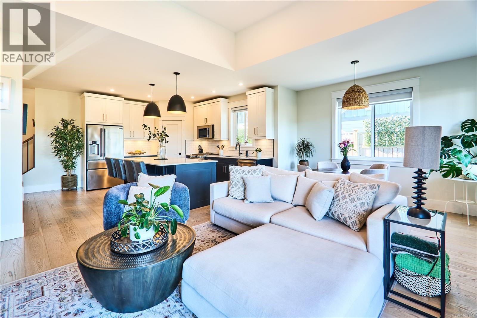 175 Cabot Crt, Parksville