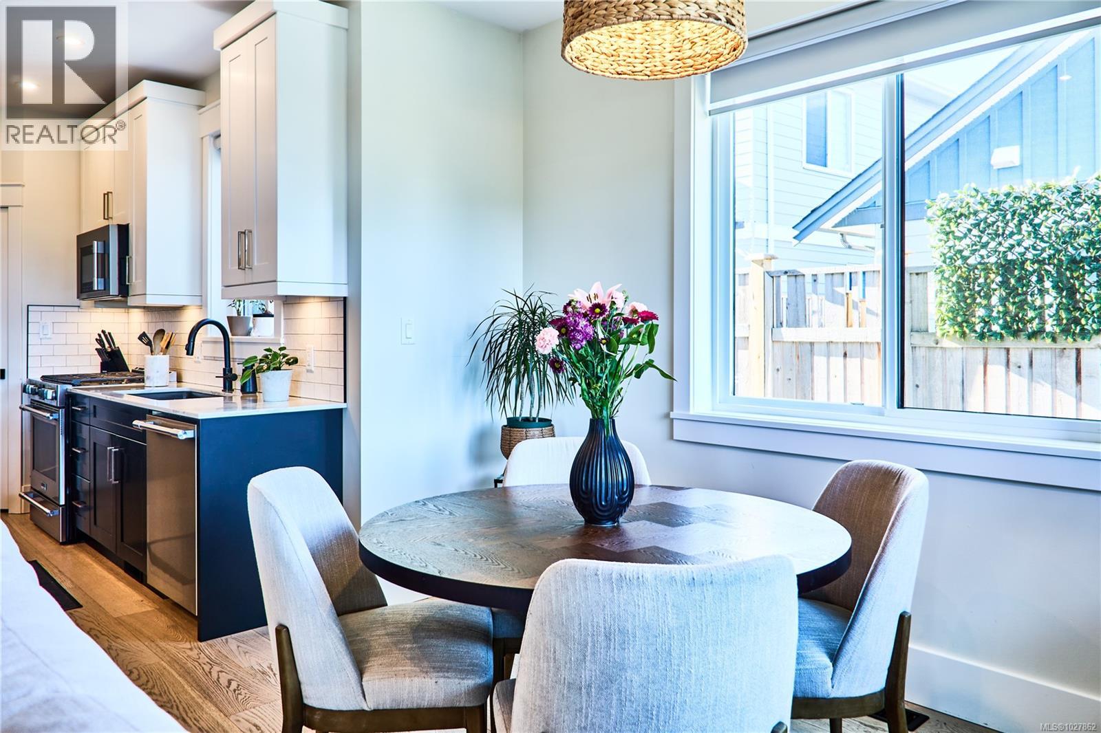 175 Cabot Crt, Parksville