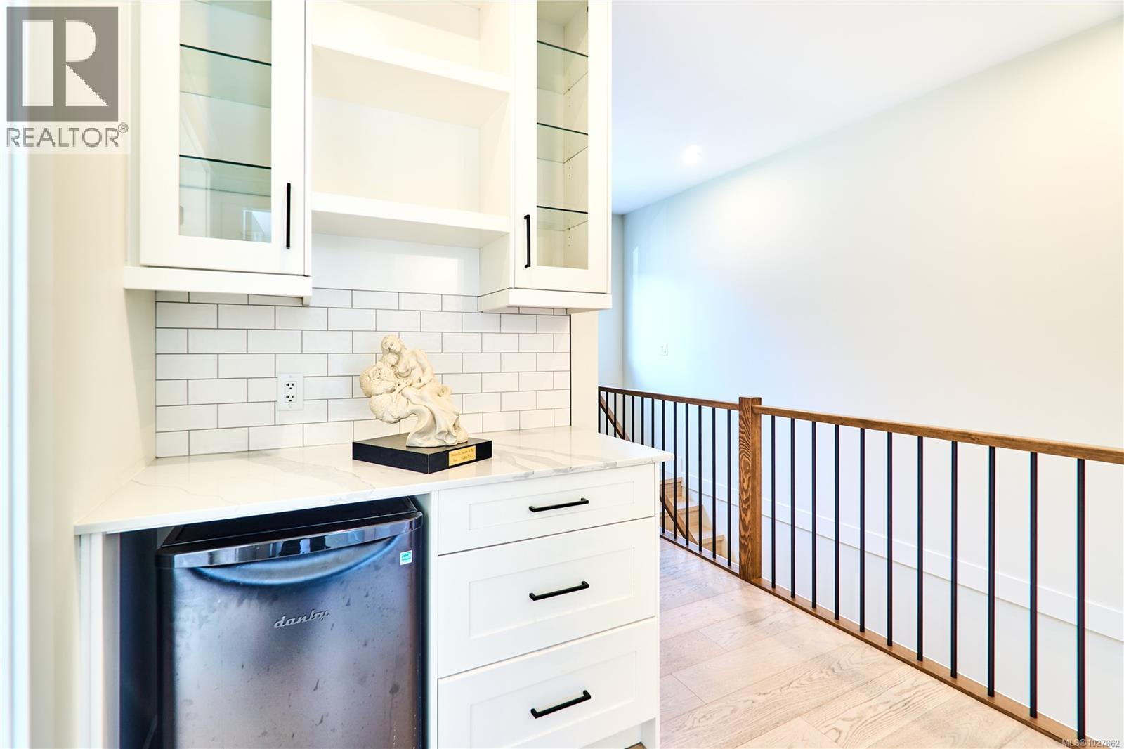 175 Cabot Crt, Parksville