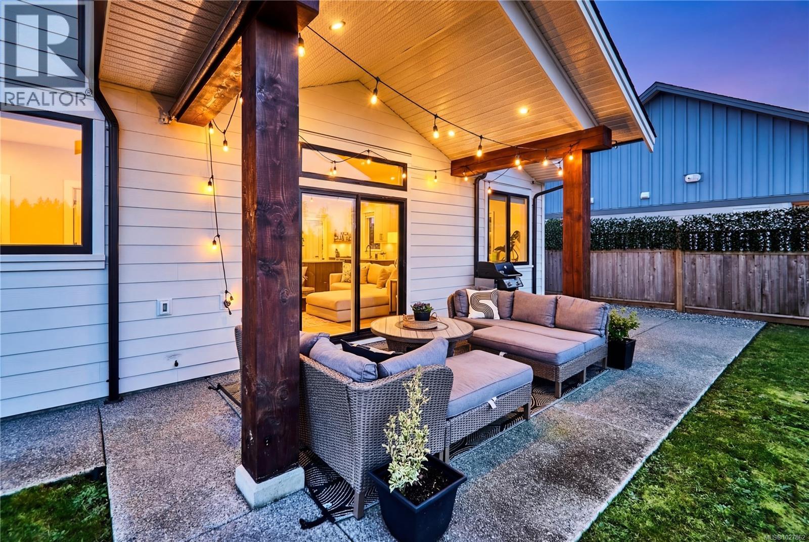 175 Cabot Crt, Parksville