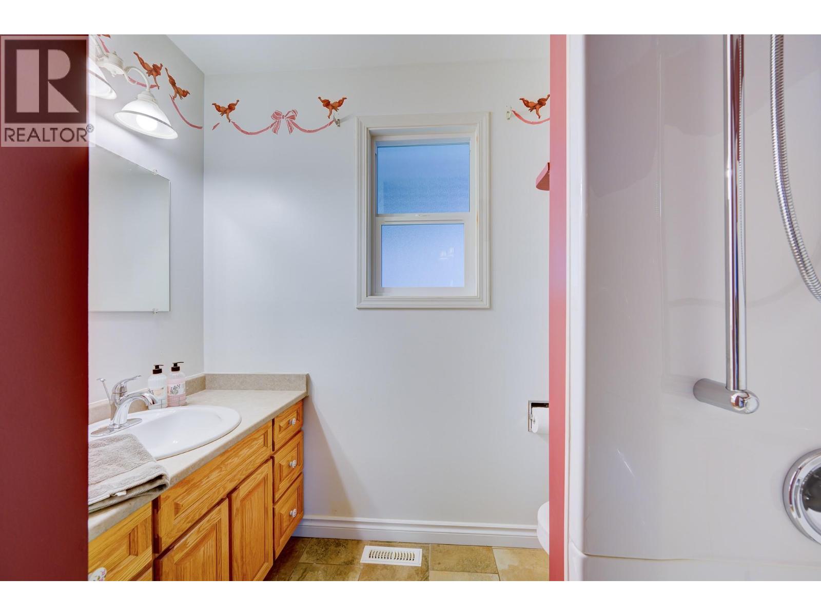 1047 Lamar Place, Kamloops