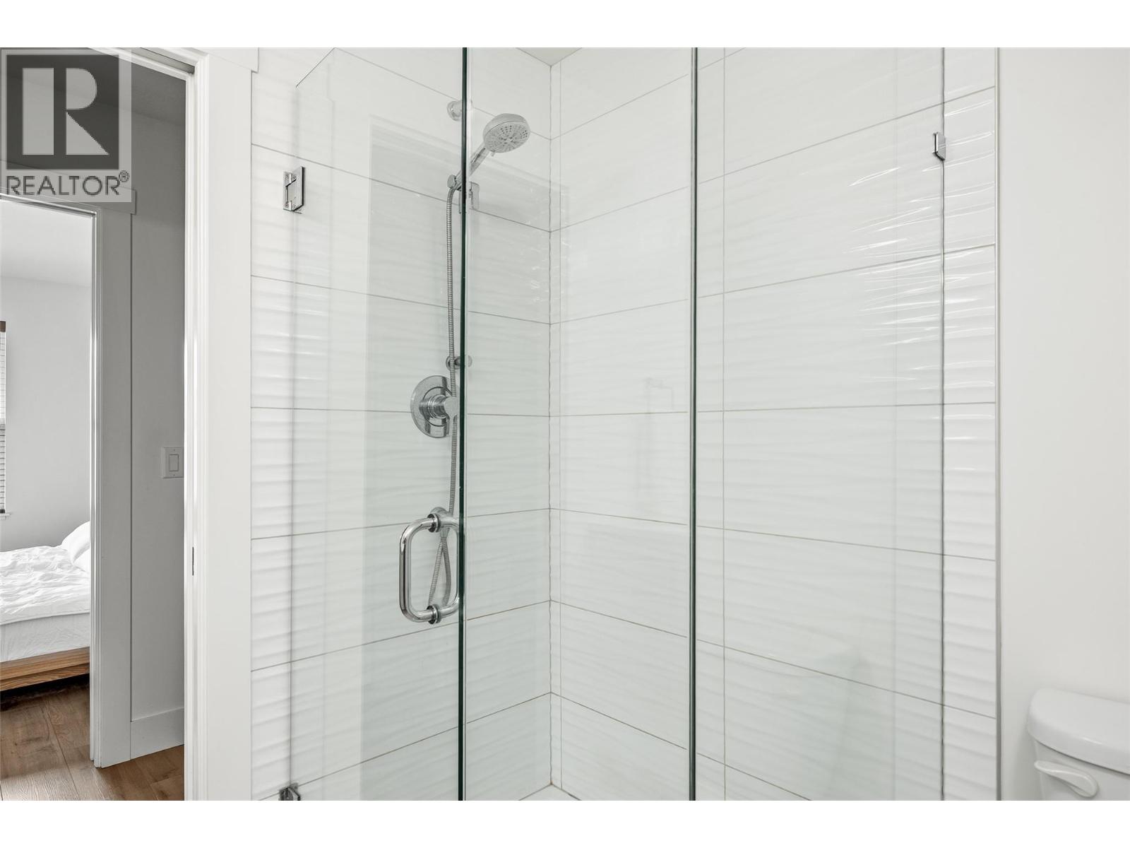 720 Valley Road Unit# 4, Kelowna