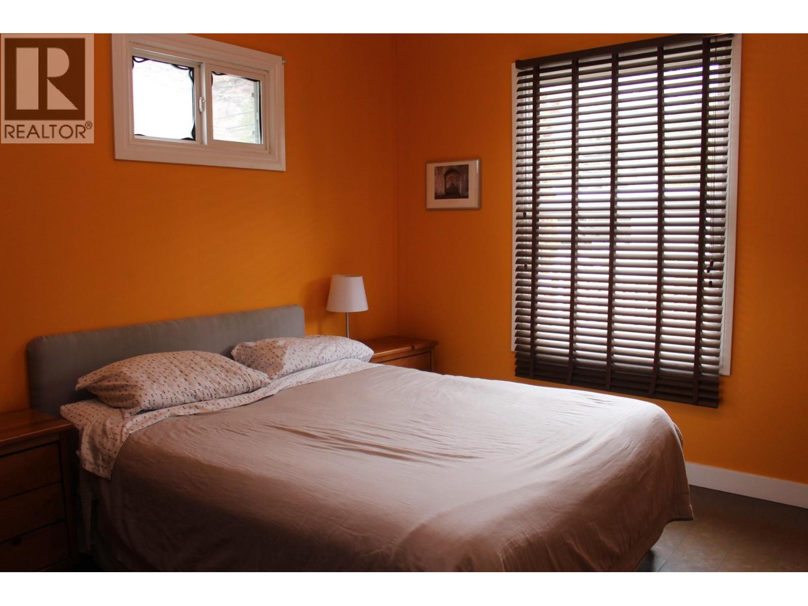 1360 Second Avenue, Trail