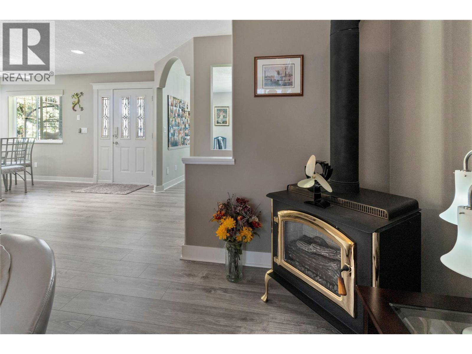 1047 Wharf Road, Scotch Creek