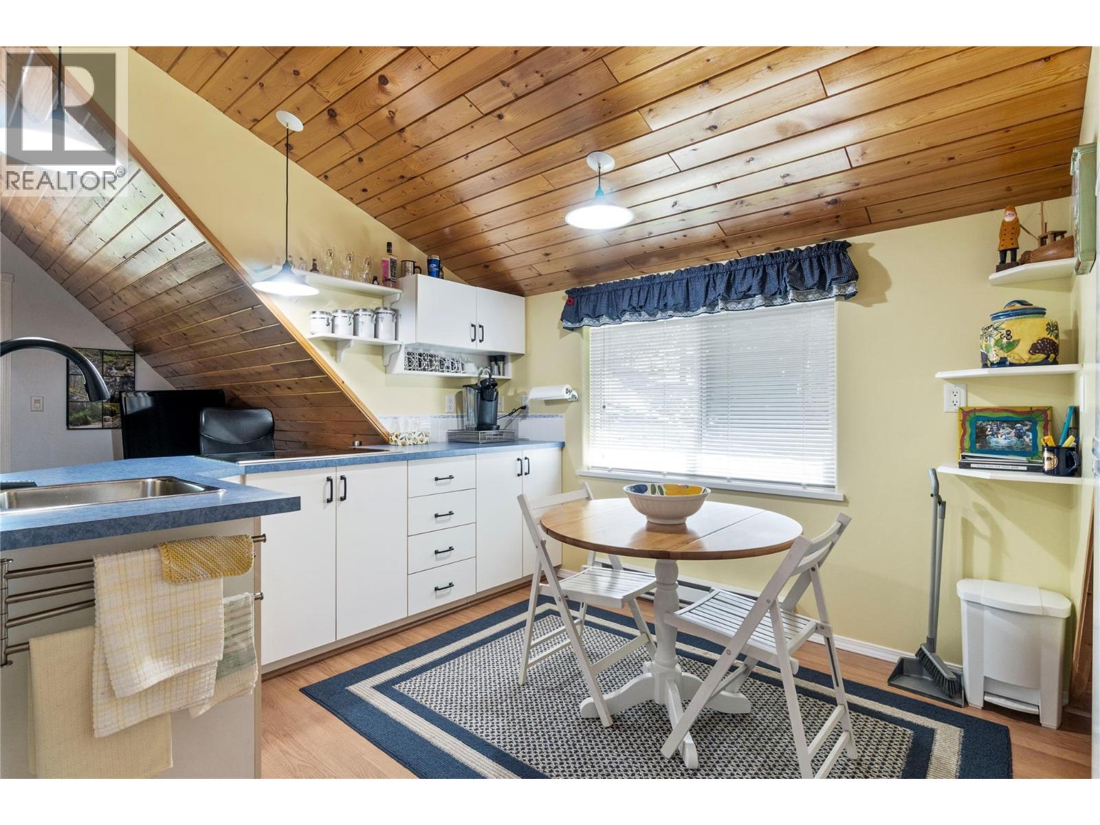 1047 Wharf Road, Scotch Creek