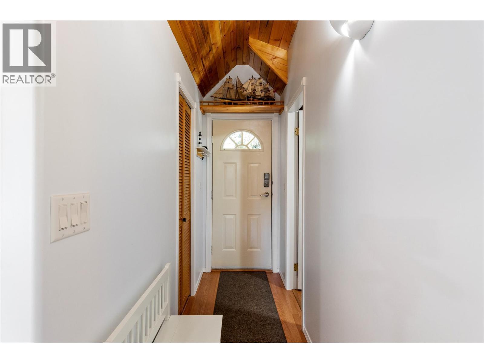 1047 Wharf Road, Scotch Creek