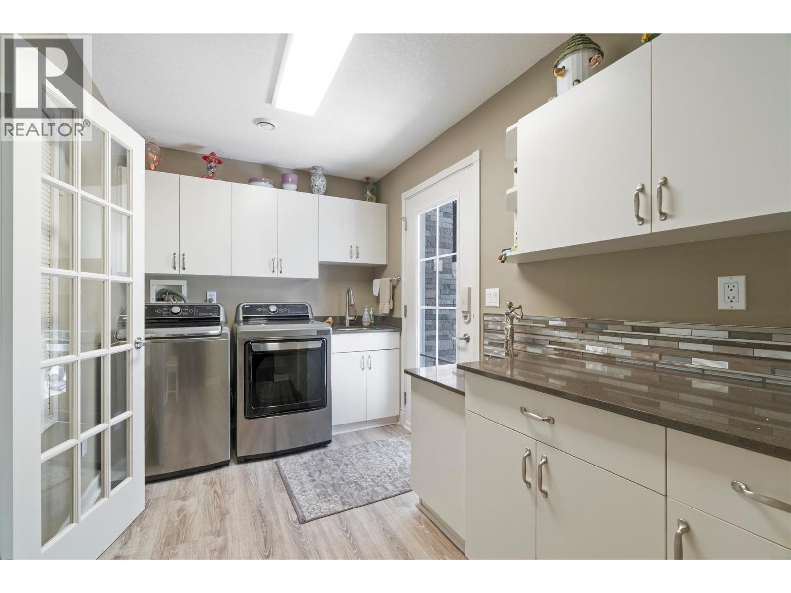 1047 Wharf Road, Scotch Creek