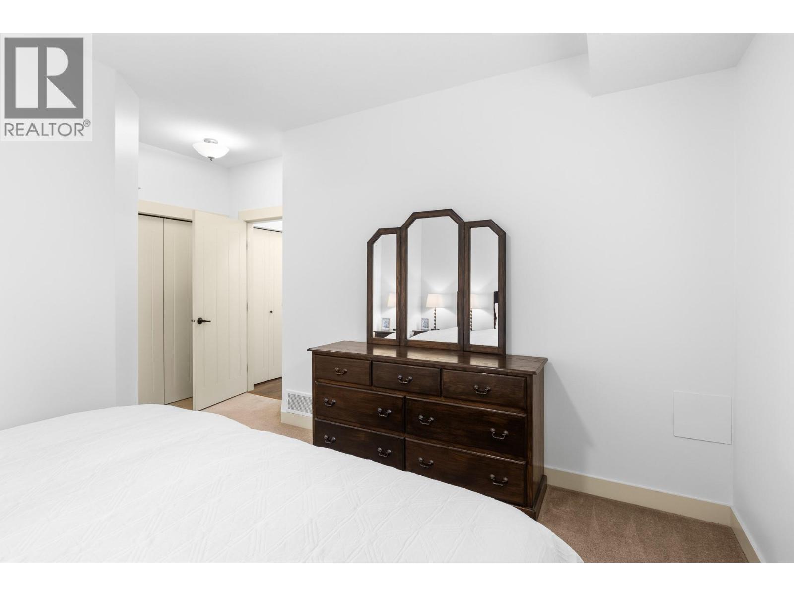 3350 Woodsdale Road Unit# 504, Lake Country