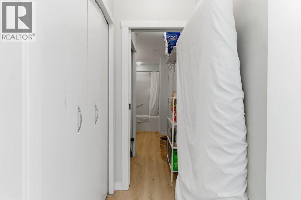 Single Family House for Sale in   Springborough Court SW Springbank Hill Calgary 