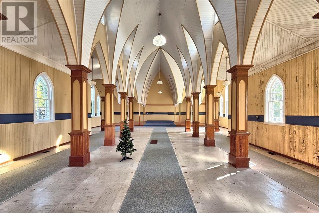 8-12 CROSS ROAD - 12