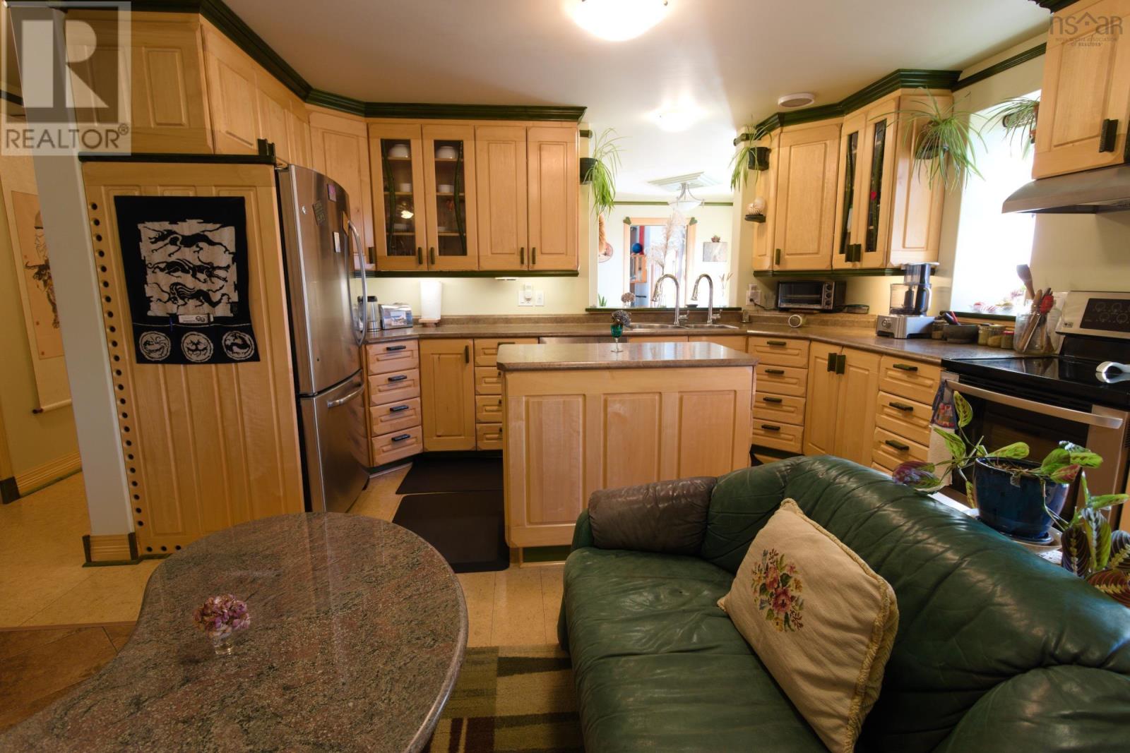 Property 19 of 45 of 516 Burgess Mountain Road