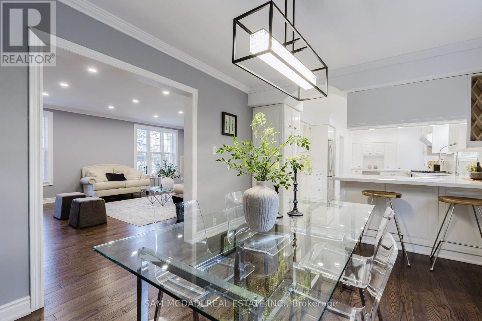 3325 LAKESHORE ROAD - 19