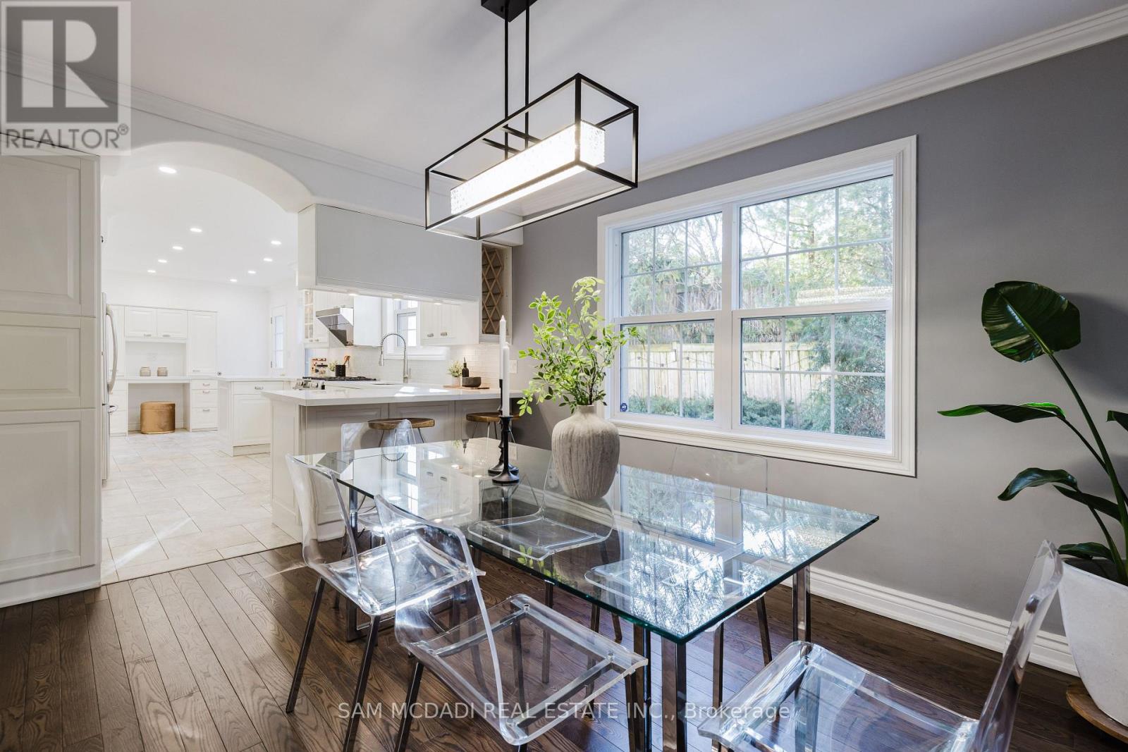 3325 LAKESHORE ROAD - 20
