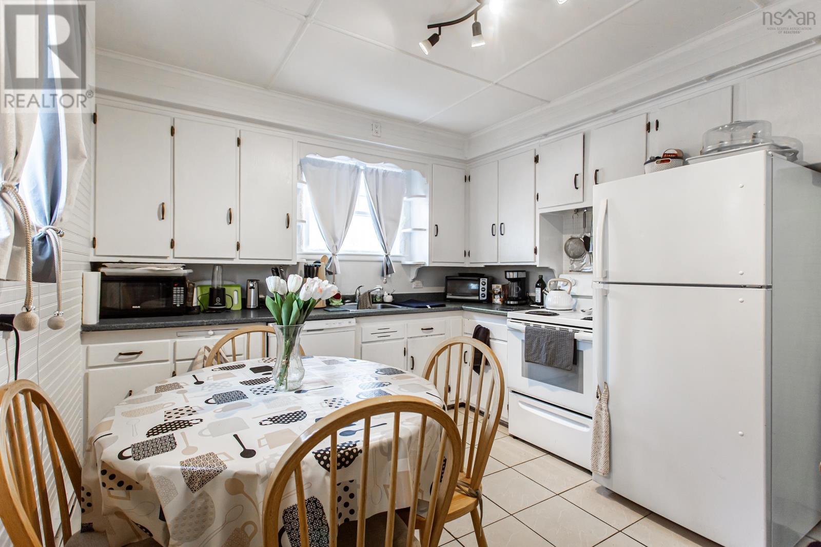 Property 4 of 17 of 499 Main Street