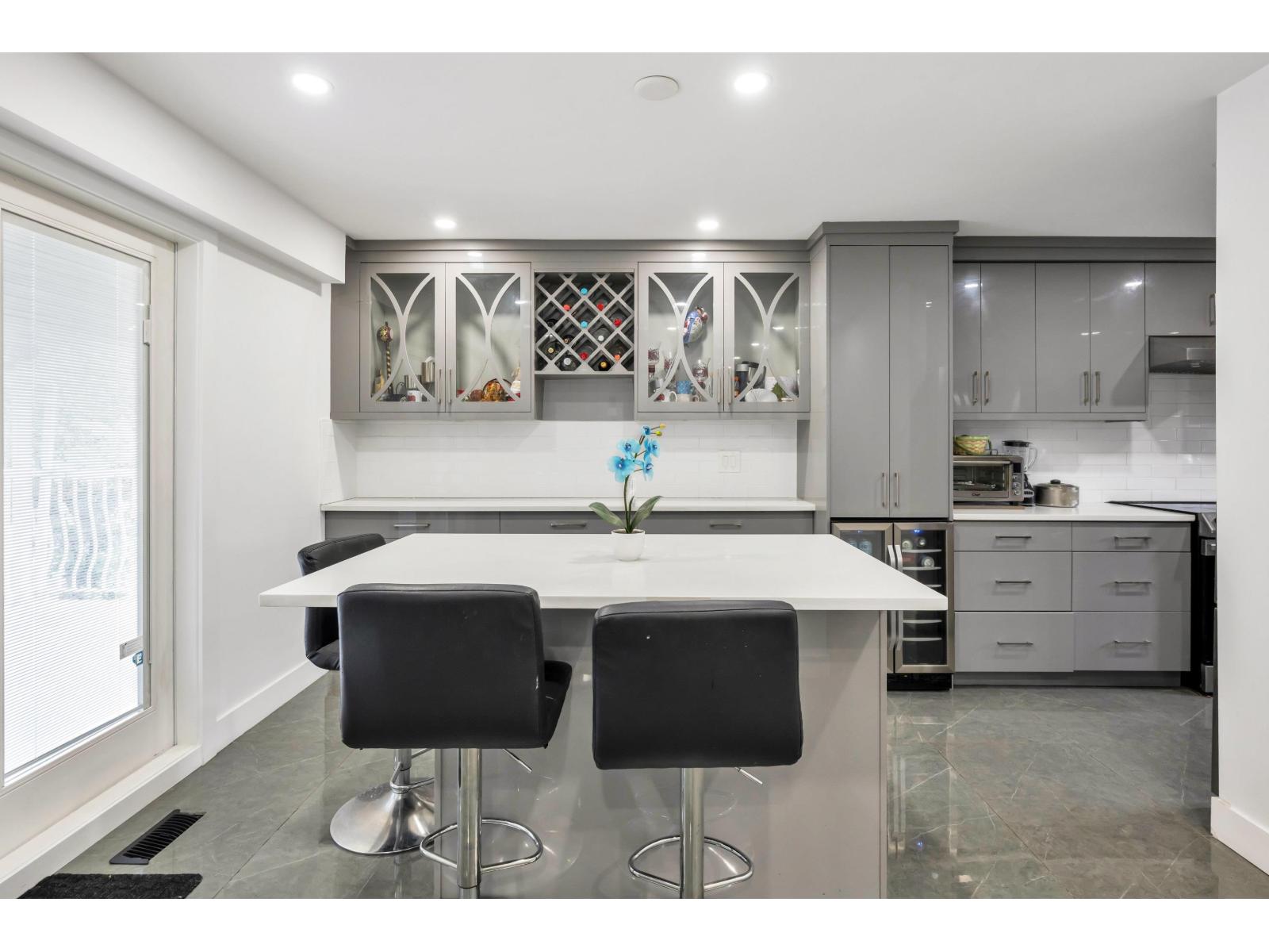 8303 118 Street, Delta