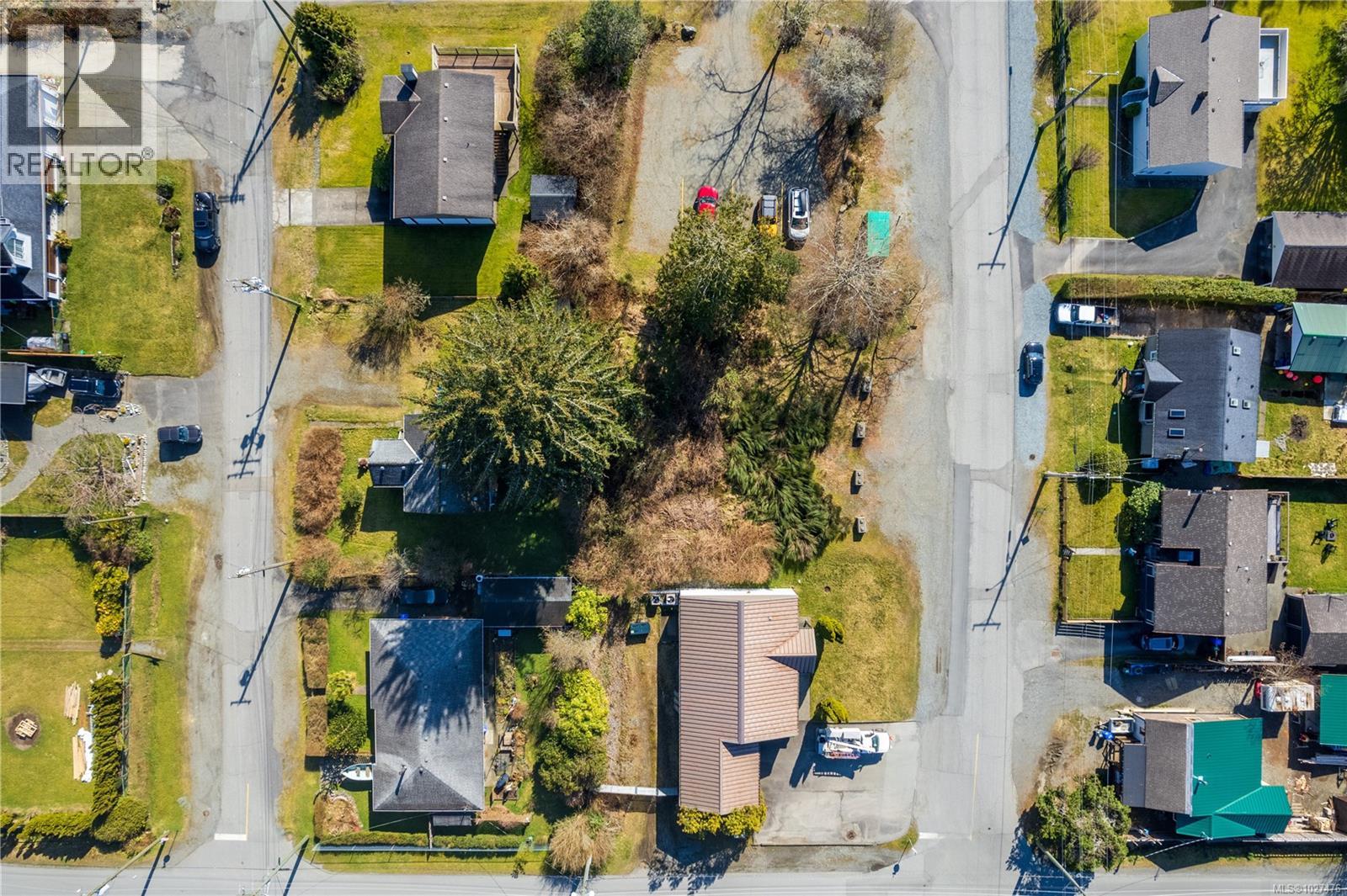 1767 Cedar Rd, Ucluelet