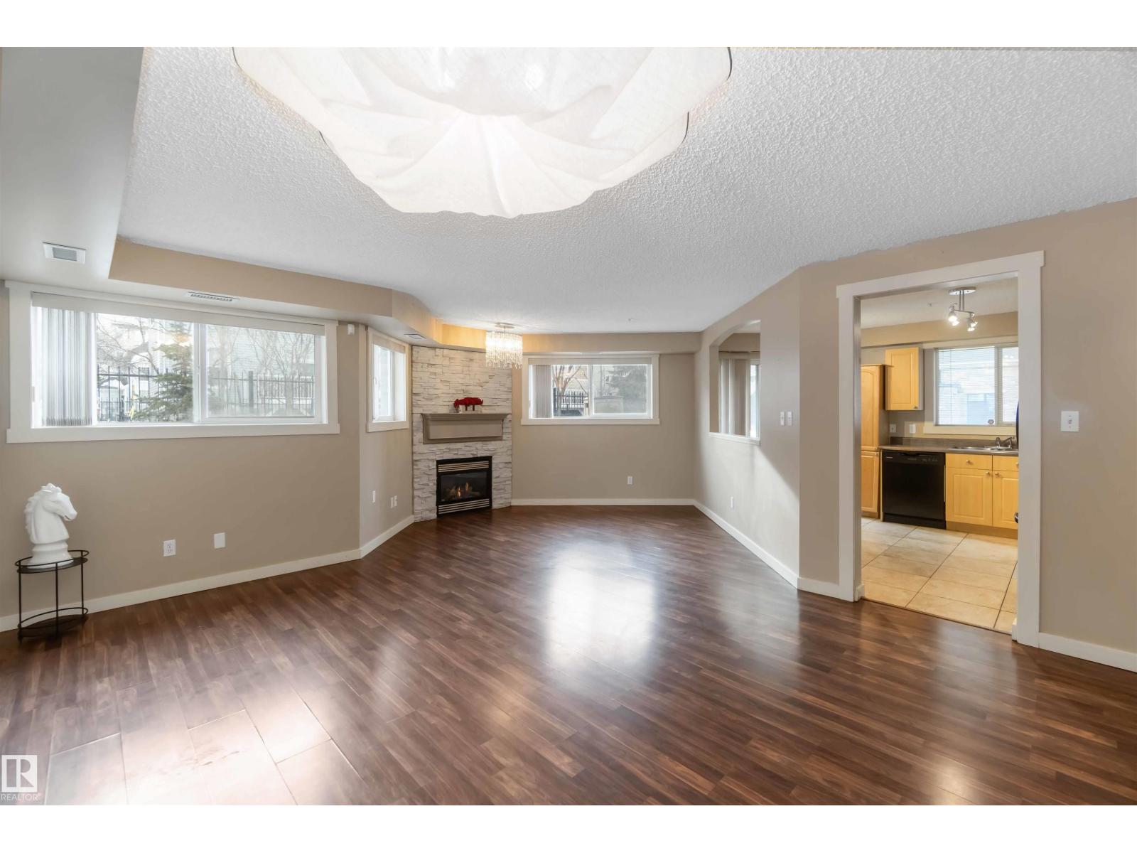 
          113 10311 111 Street NW
            <br/>
            <span>Edmonton</span>
            , 
            <span>AB</span>
             <span>T5K2Y8</span>
         - Photo 46