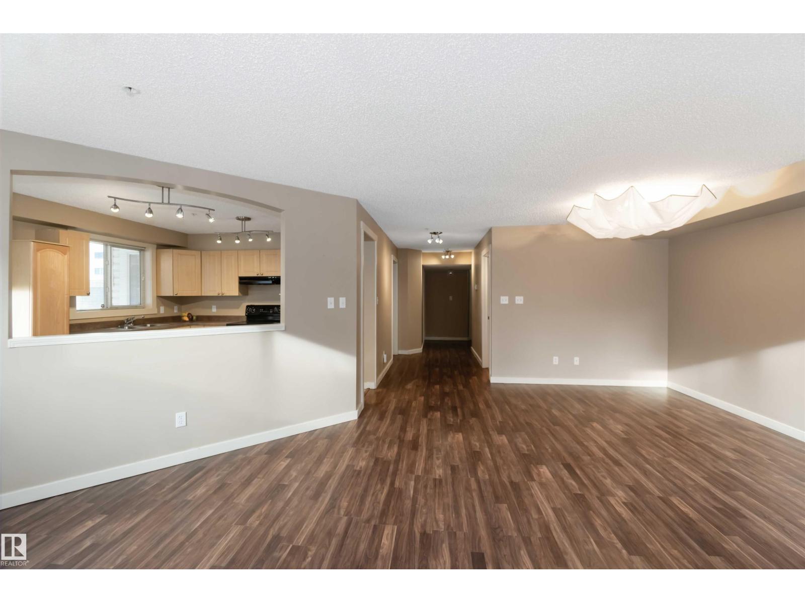 #113 10311 111 ST NW - 20