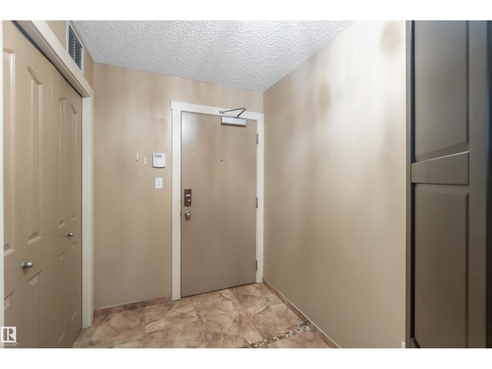 #113 10311 111 ST NW - 8