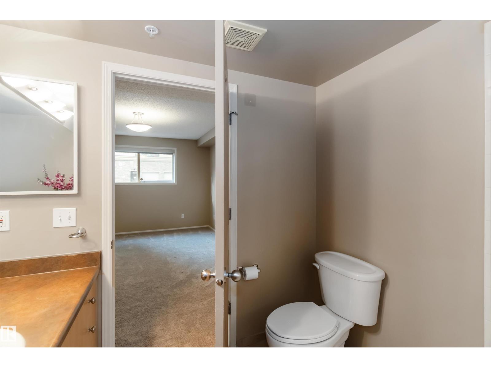 #113 10311 111 ST NW - 34
