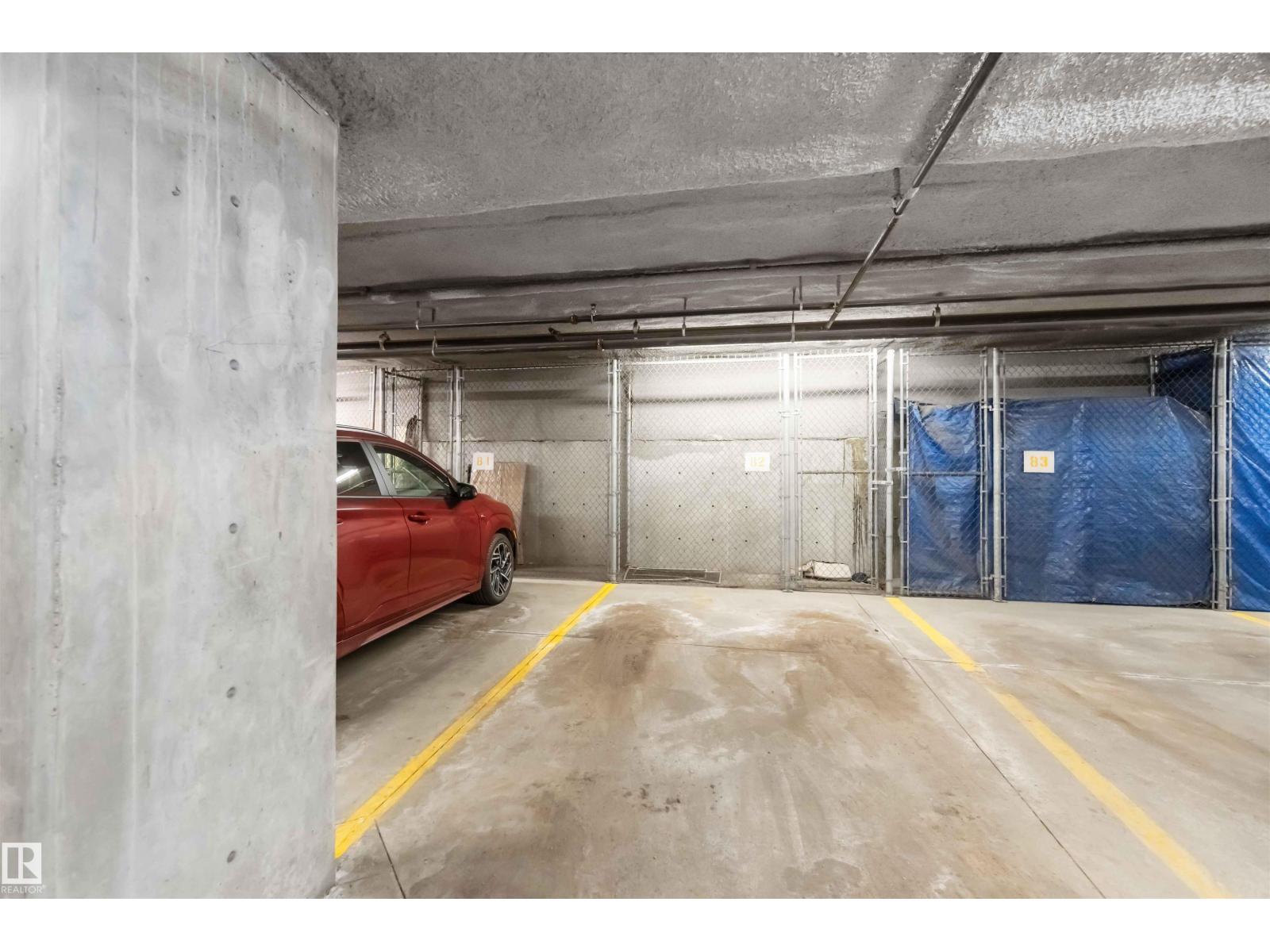 #113 10311 111 ST NW - 39