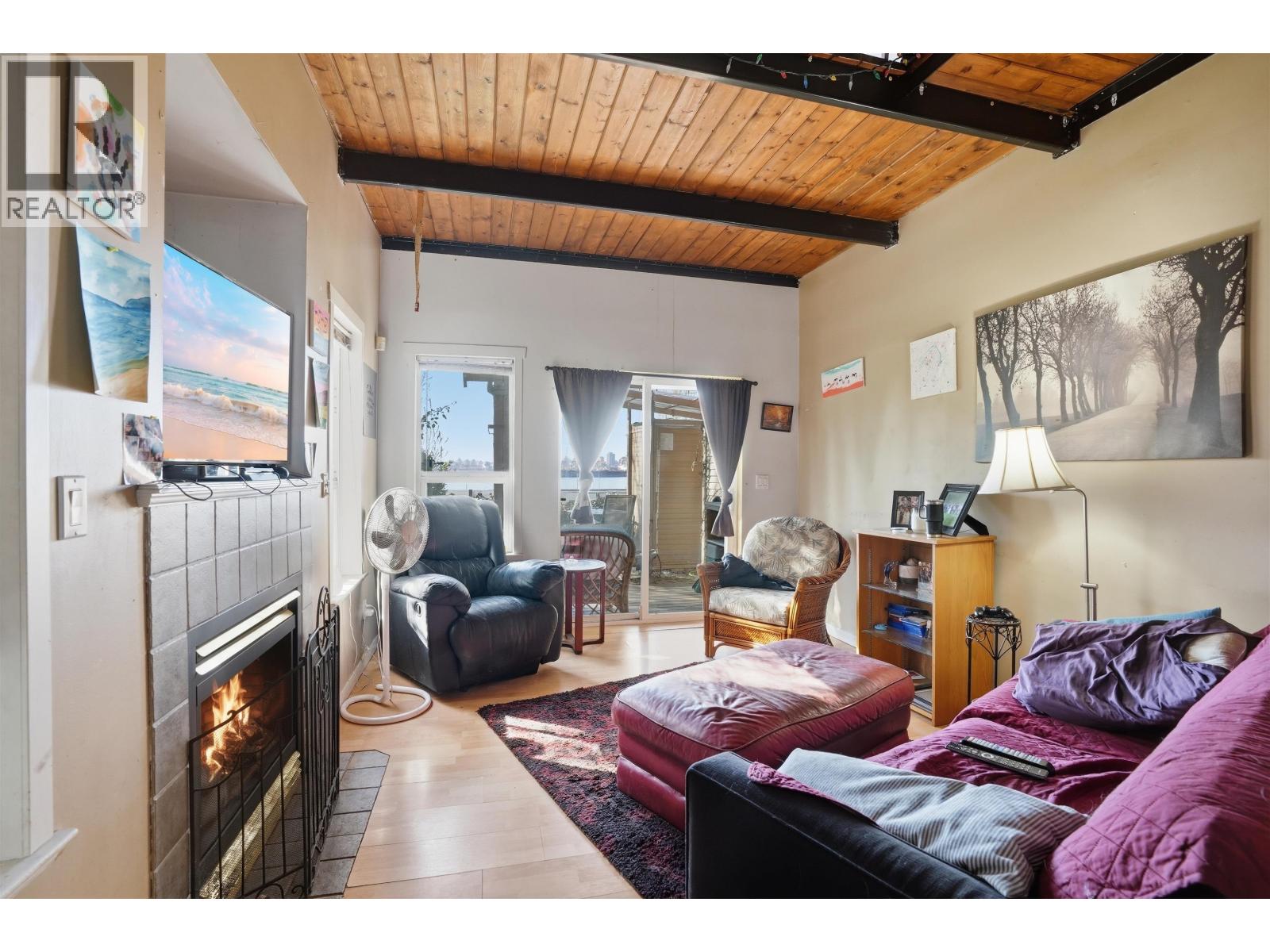 B 403 ALDER STREET — photo 16