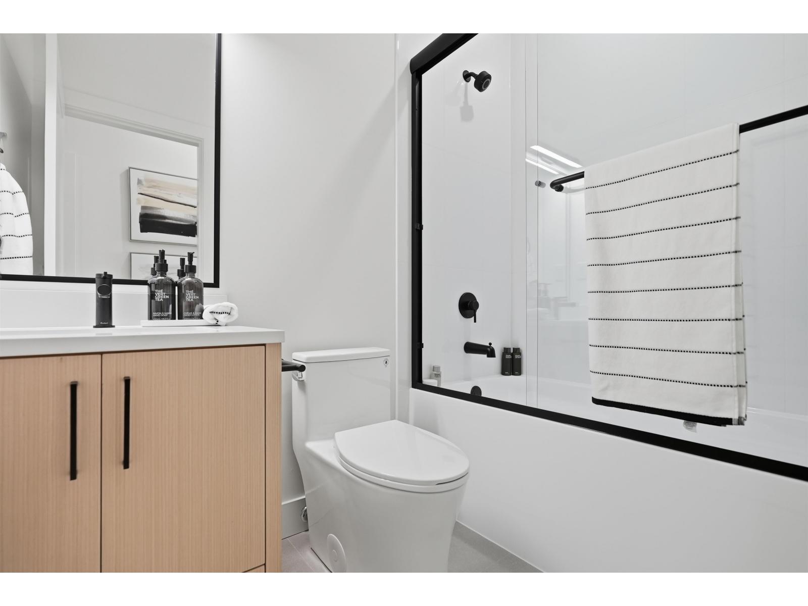 9312 EBOR Road, Delta