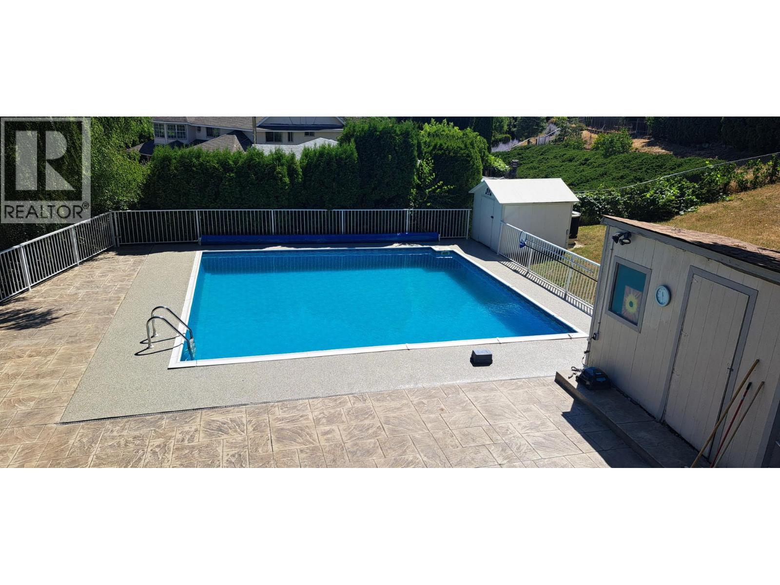 12203 Giants Head Road, Summerland