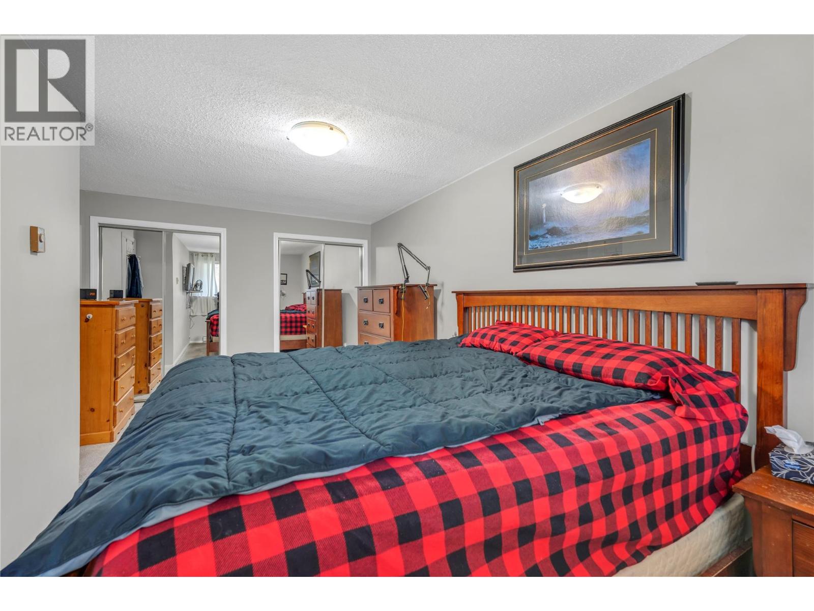 12203 Giants Head Road, Summerland