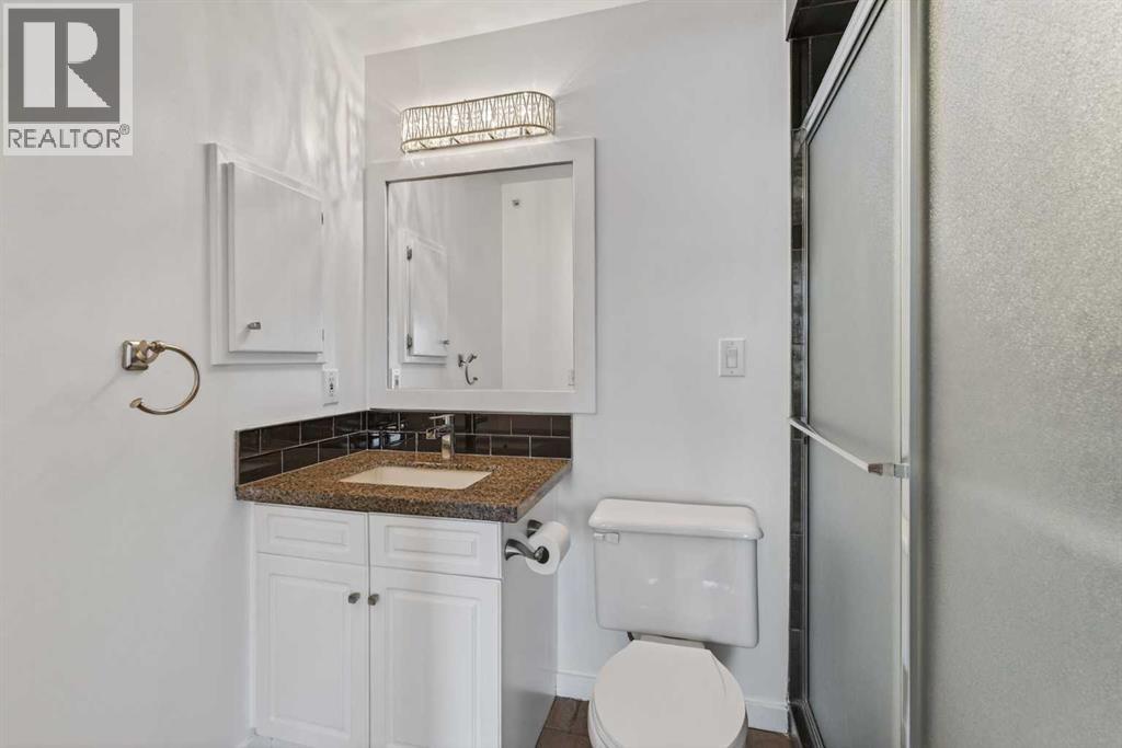 Single Family House for Sale in    Avenue SW Windsor Park Calgary 