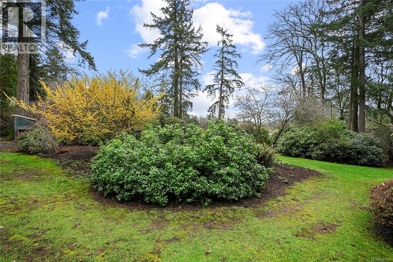 9343 Carnoustie Cres, North Saanich