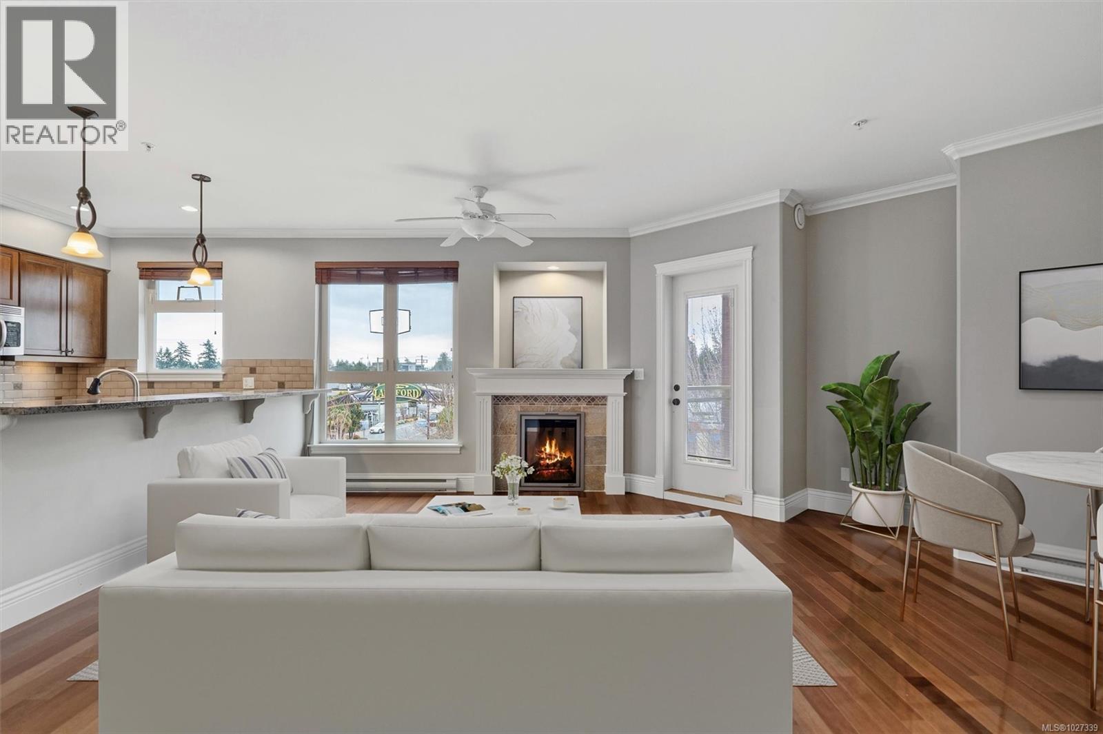 300 755 Goldstream Avenue, Langford