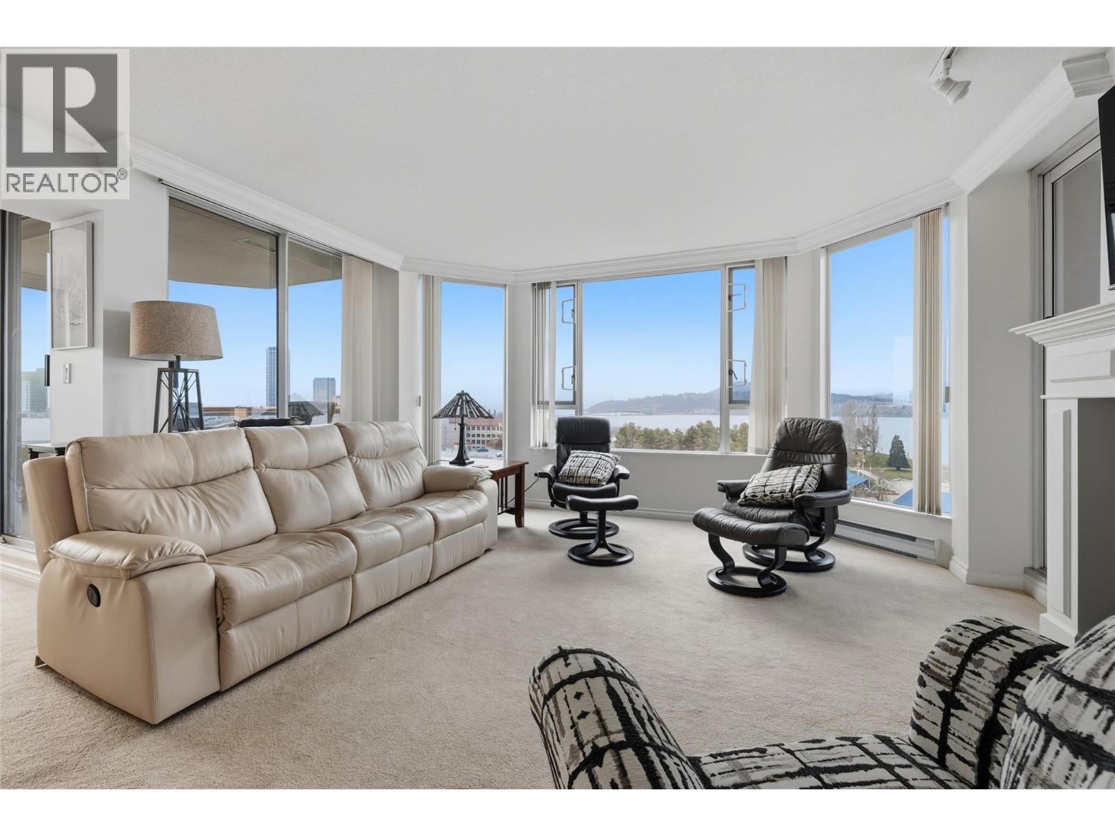 1160 Sunset Drive Unit# 901, Kelowna