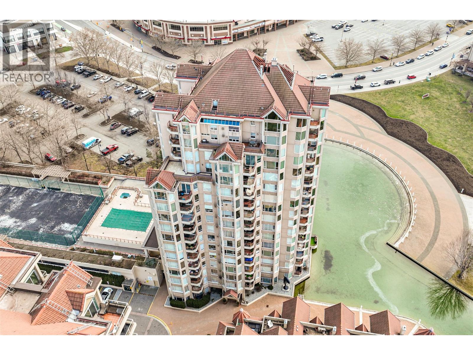 1160 Sunset Drive Unit# 901, Kelowna