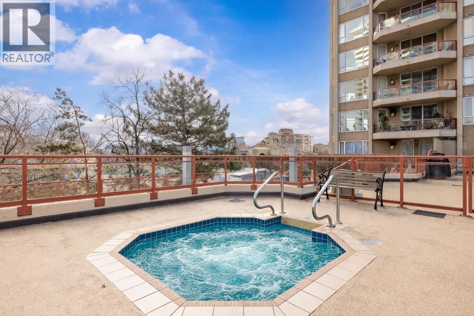 1160 Sunset Drive Unit# 901, Kelowna