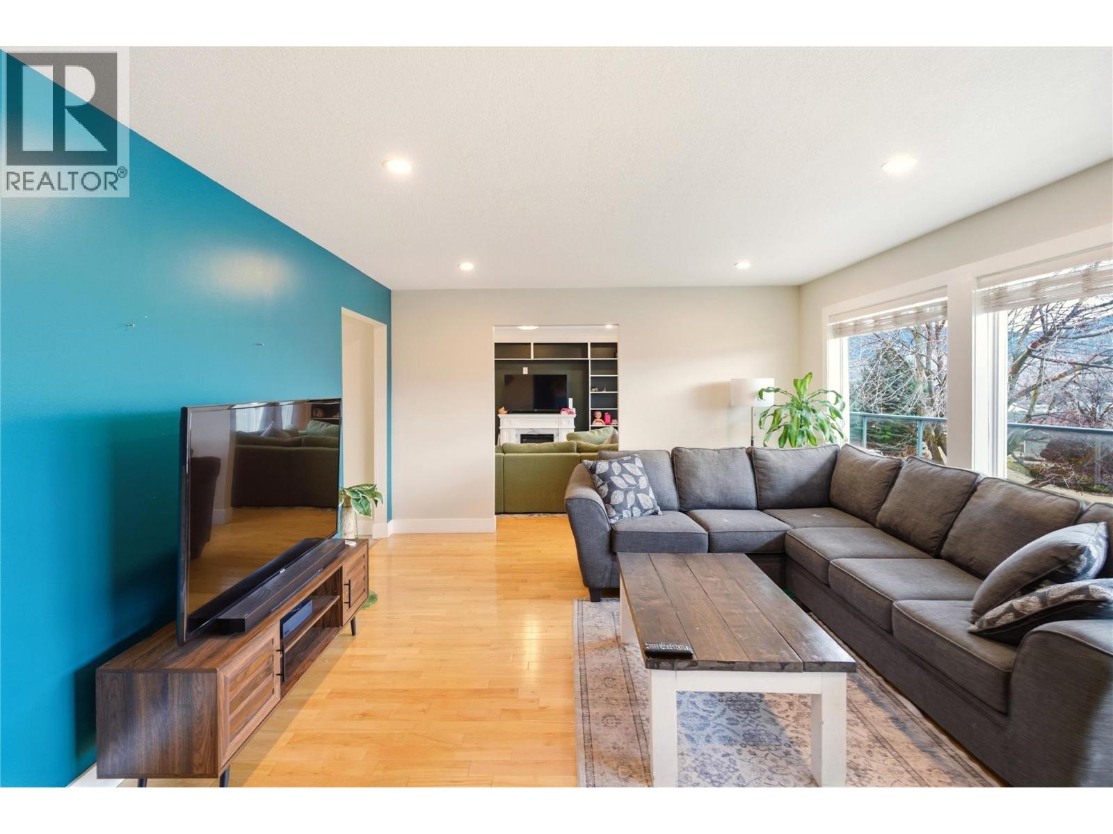 2218 Omineca Place, Kelowna