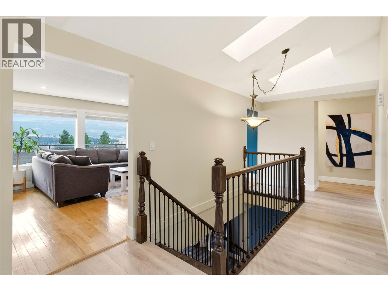 2218 Omineca Place, Kelowna