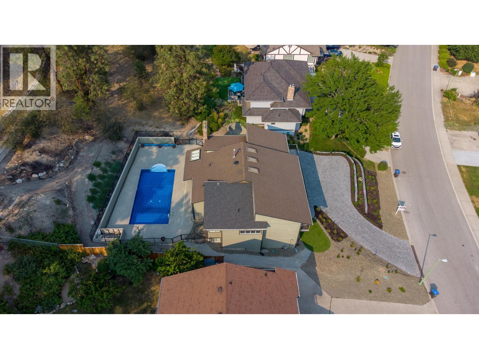 2218 Omineca Place, Kelowna