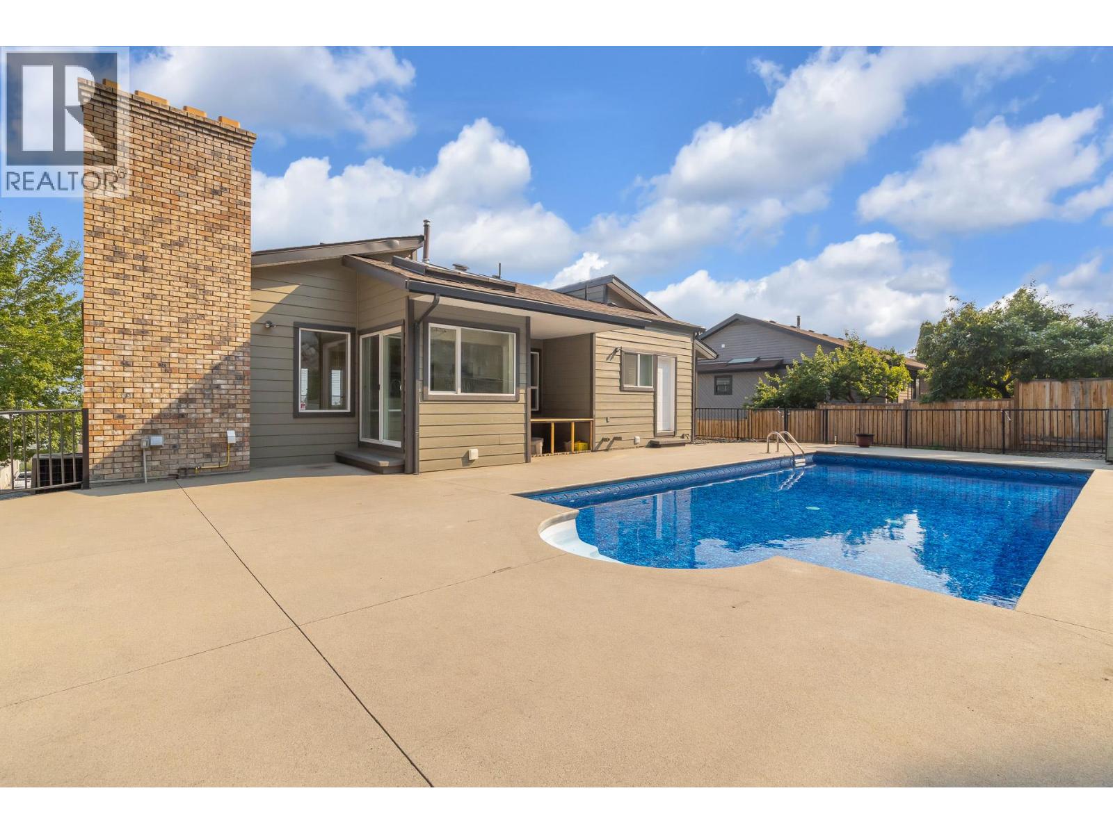 2218 Omineca Place, Kelowna