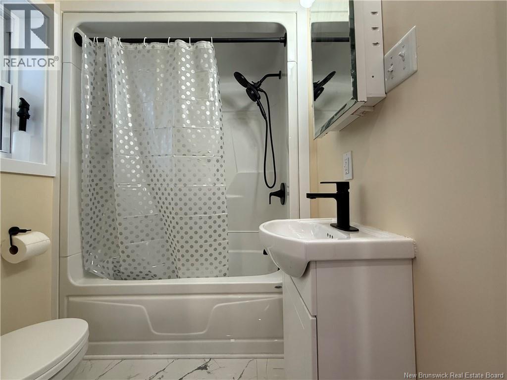 16 Rue Bellevue Street - 9