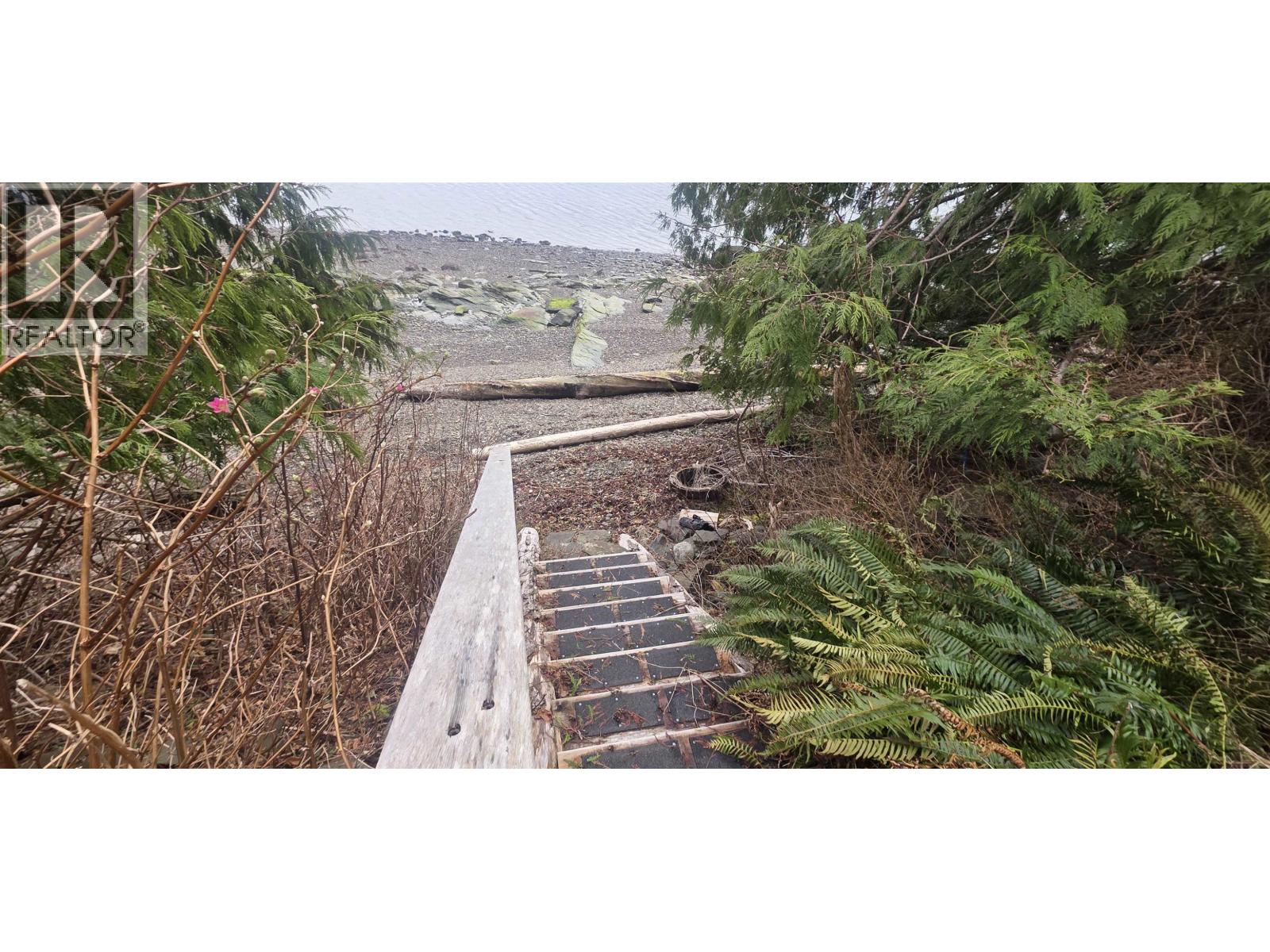 4024 OCEANVIEW DRIVE - 8