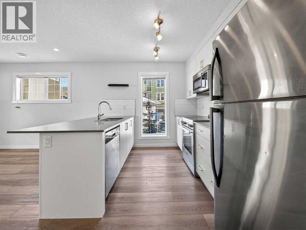 Single Family House for Sale in  Cranbrook Square SE Cranston Calgary 