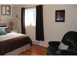 74 Main Street thumbnail 34